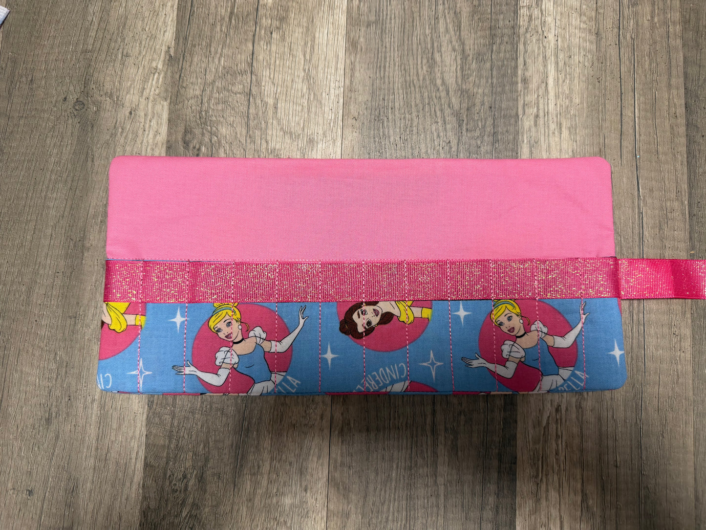 Cinderella Crayon & Mini Marker Roll-Up Holder