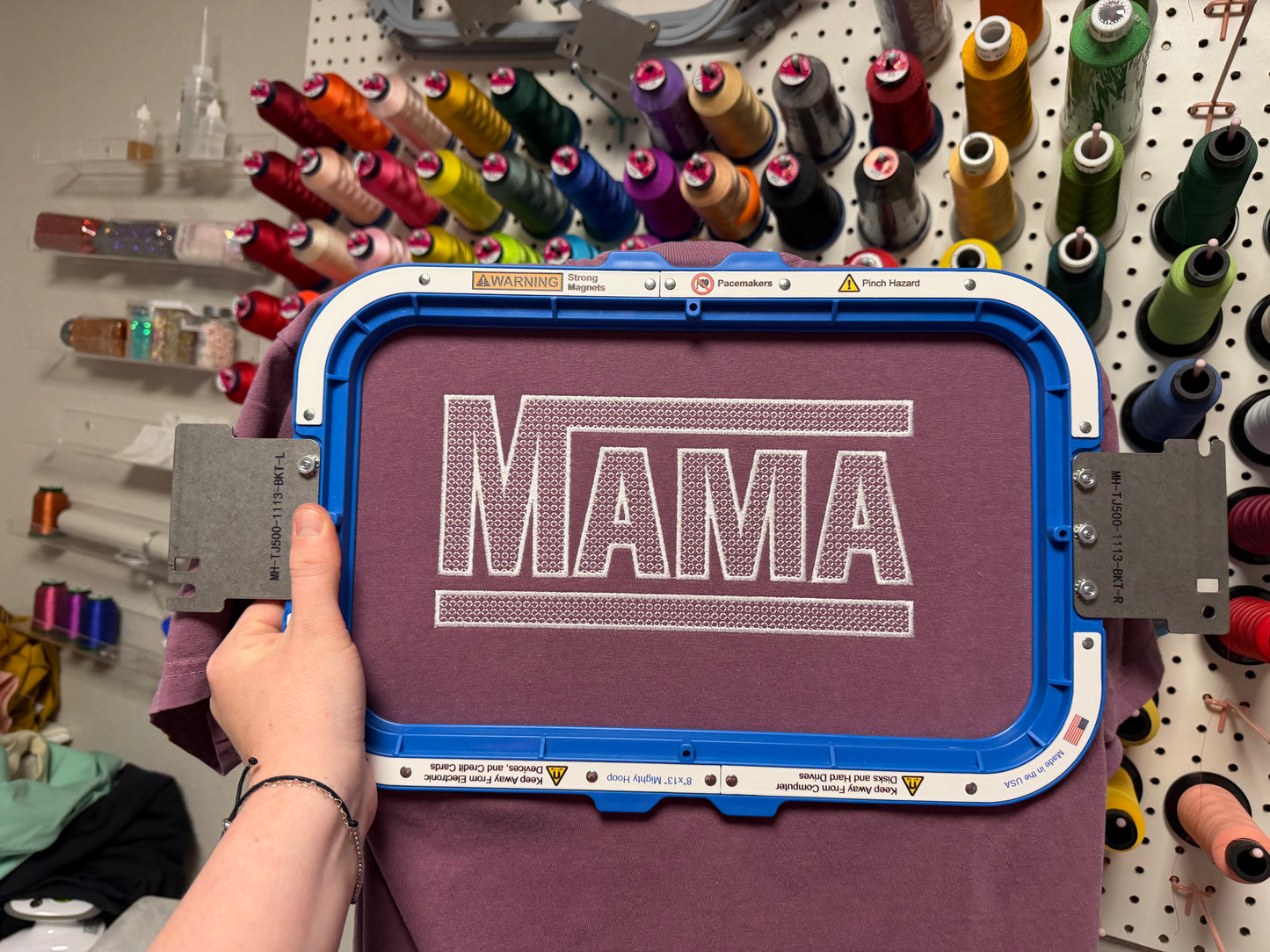 Skater-Inspired “MAMA” Embroidered Tee – Retro Street Style